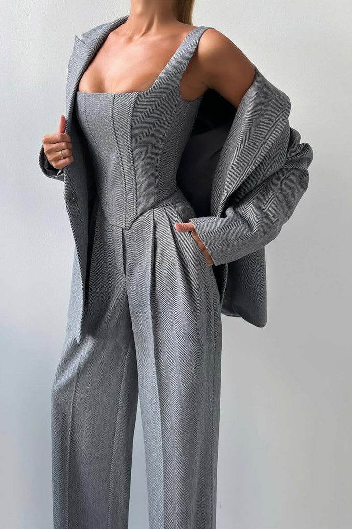 Dolce™ - Three-piece set with double-breasted blazer